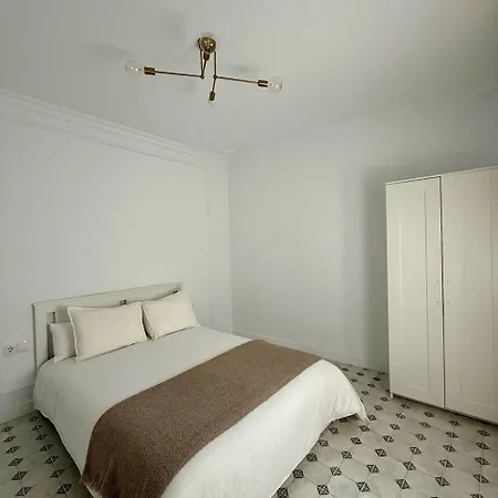 度假居 Palacio Con Piscina Privada 雷亚尔港